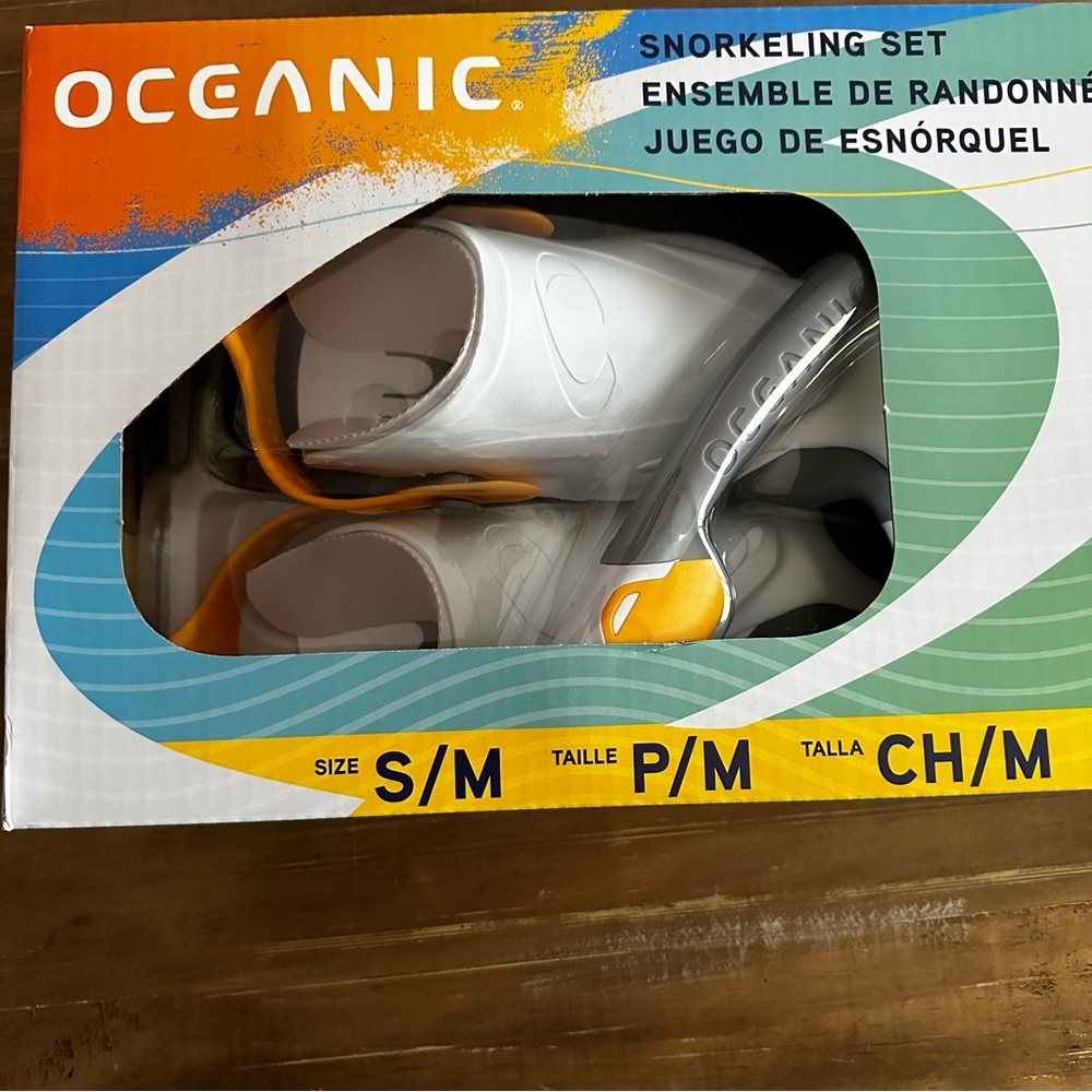 Oceanic Adult Snorkeling Set Snorkel Mask Flippers & Bag Small/ Medium Brand New - Picture 2 of 10